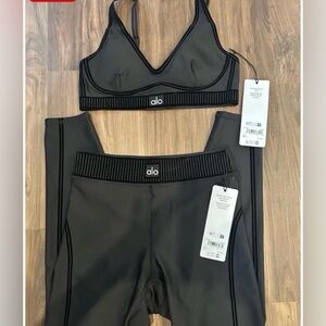 Alo Yoga Airlift Suit Up Bra and High Waist Leggings Set Gray Small Nwt